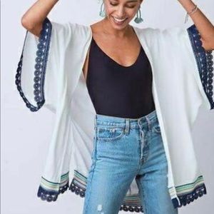 STELLA & DOT Playa Kimono, size XS/S